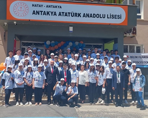 Atatürk Anadolu Lisesinden TÜBİTAK Fuarı 