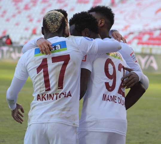 Hatayspor Sivastan bir puanla dönüyor