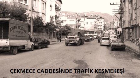 Çekmece caddesi tehlike saçıyor