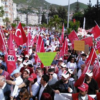 Hatayda coşkulu 1 Mayıs